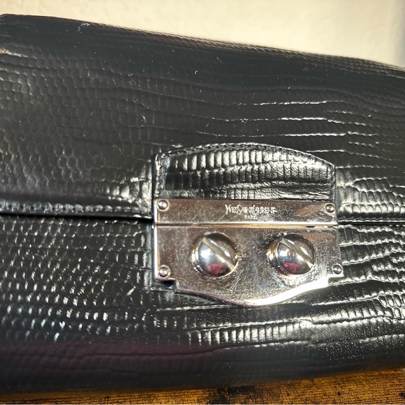 YSL Yves Saint Laurent Black Leather Embossed Exotic Shoulder Bag - Picture 5 of 10